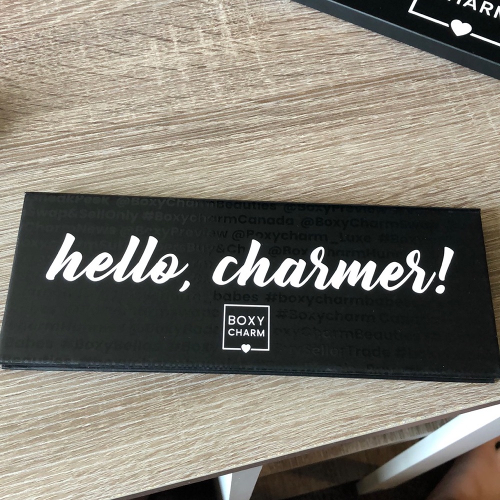 Boxy charm eyeshadow palette